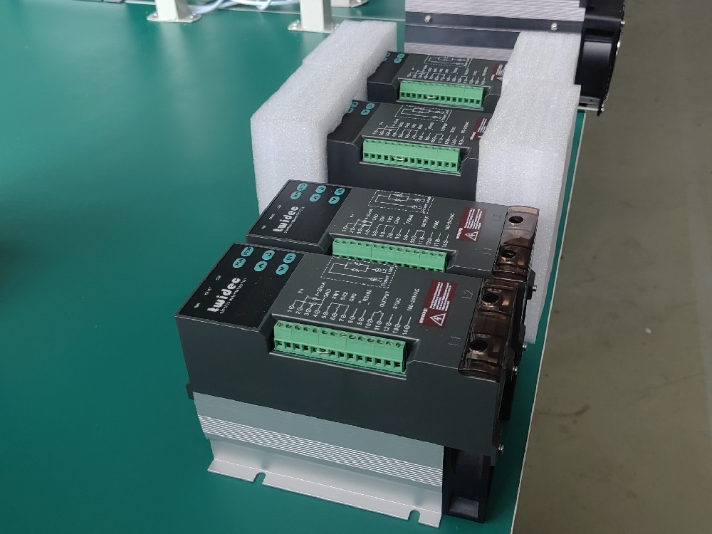 怎样通过电力调解器优化电镀工艺中的电源稳固性？？